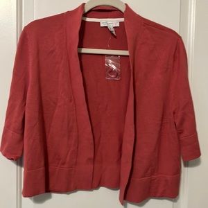 Women’s shrug pink sz L